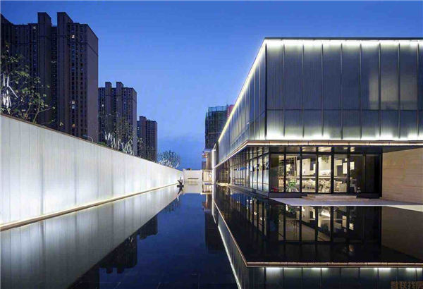 中南春风南岸花园