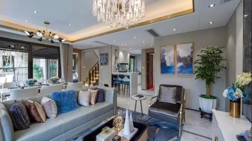 国展和昌·芳草庭