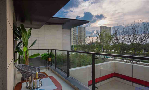 国展和昌·芳草庭