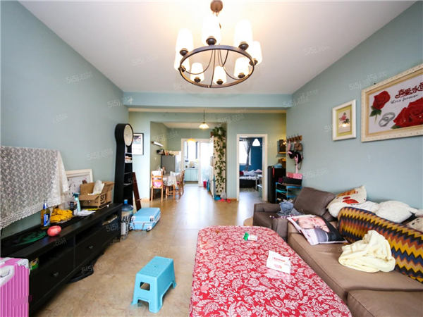 126.5m²小区中间位置