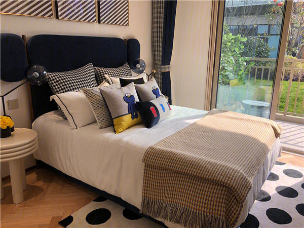 绿地新里海源名邸