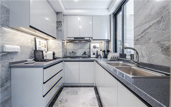 招商金地•依云兰庭