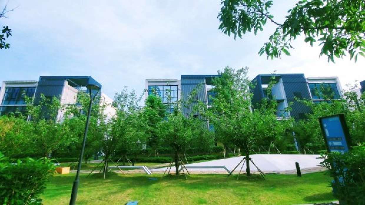 企业总部科研办公别墅，独门独院，50年产权，通燃气