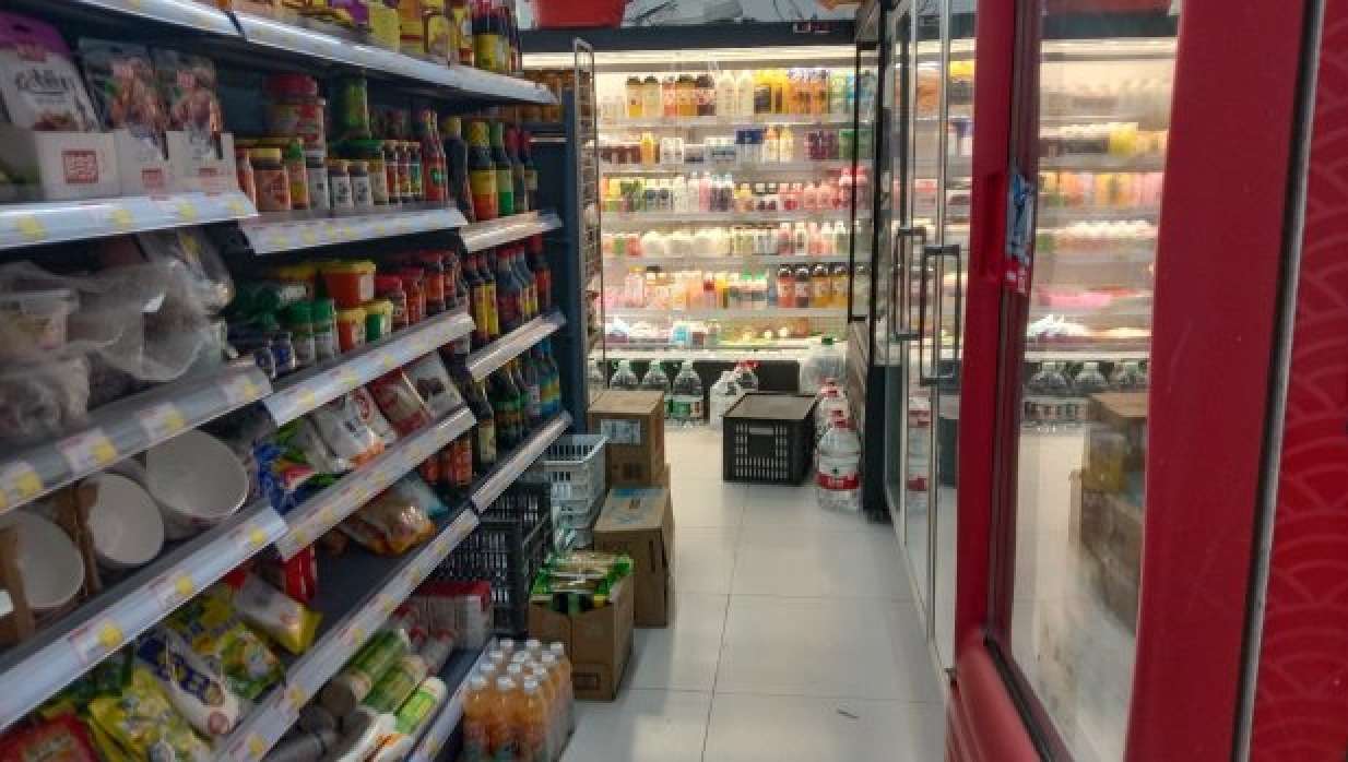 便民超市 4万一年 总价72万 买到收租 小区必经之路考虑来