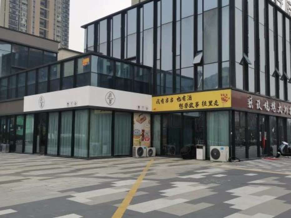 梁溪区广益地铁口，独栋920平  年租120w