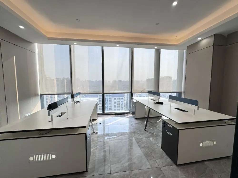 元联金融正电梯口690平240平 350平 空调独控 地铁口