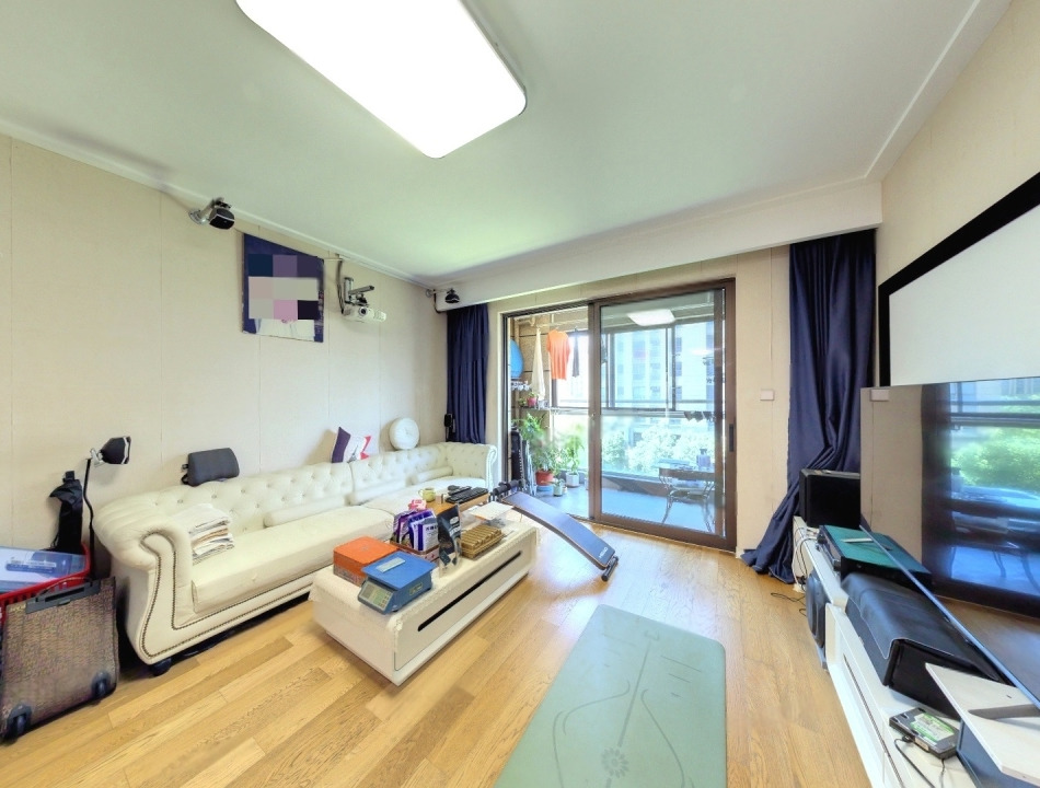 浅棠水岸五房，楼层位置好业主诚意出售