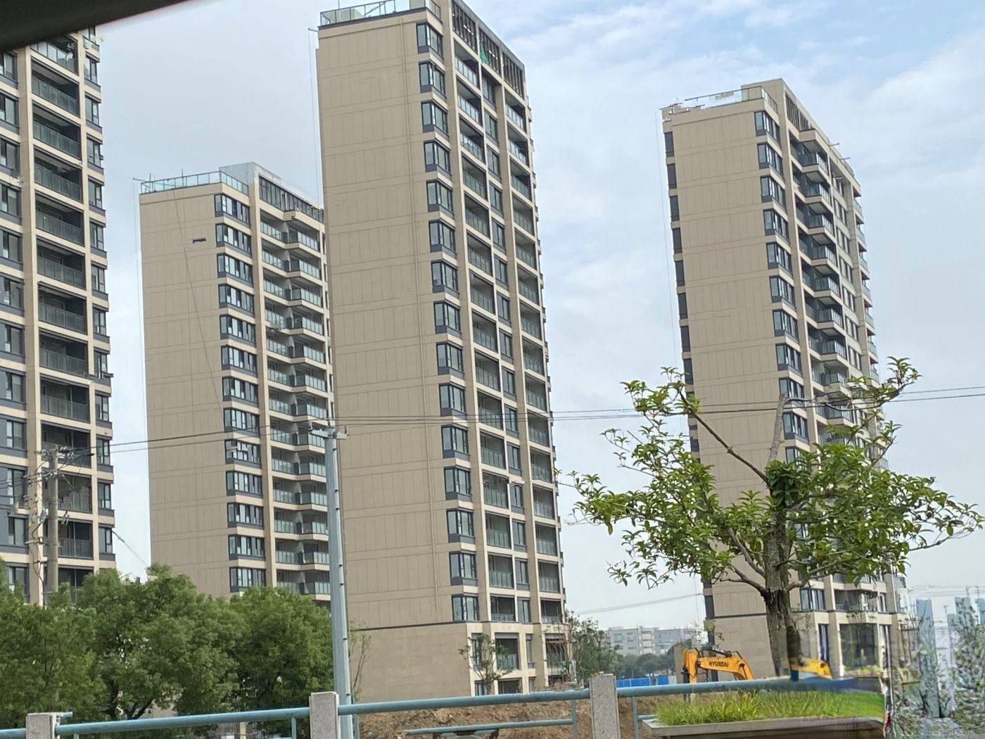 中梁新力宽泰铂园