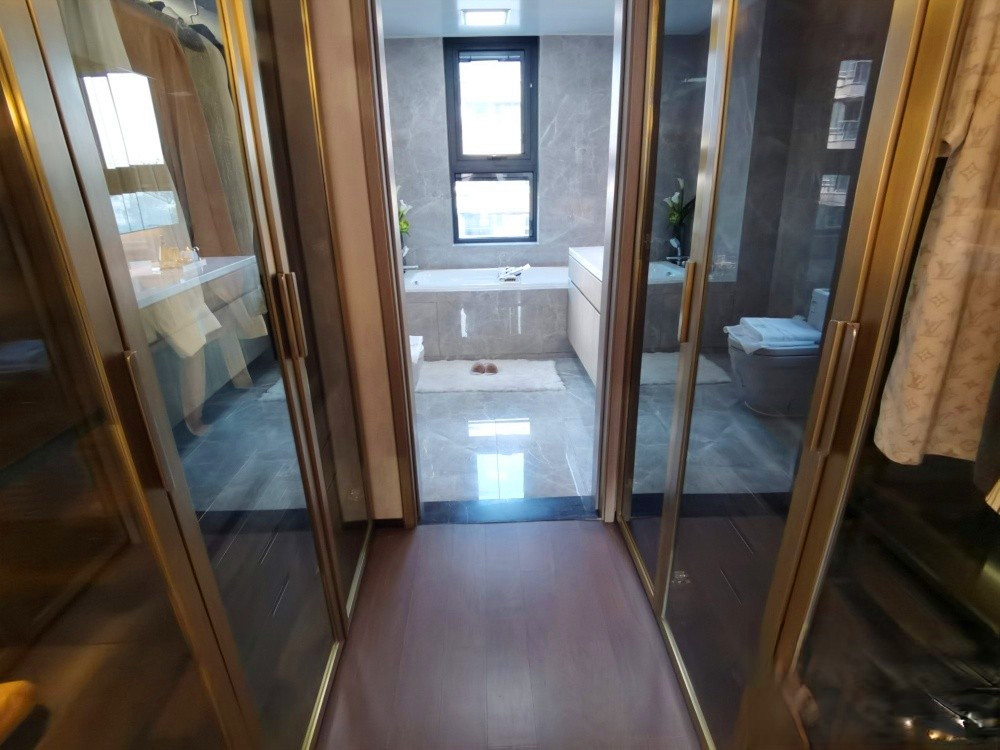 九龙仓久寻花园