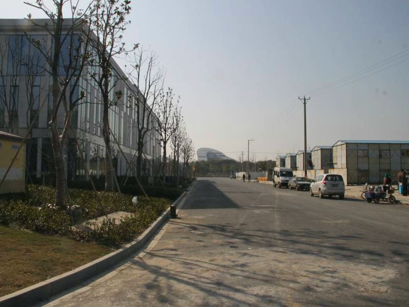 新都会时尚水岸商业街