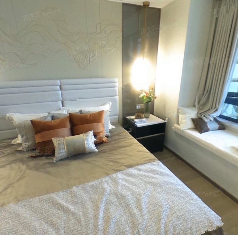 绿城明月滨河&朗月滨河