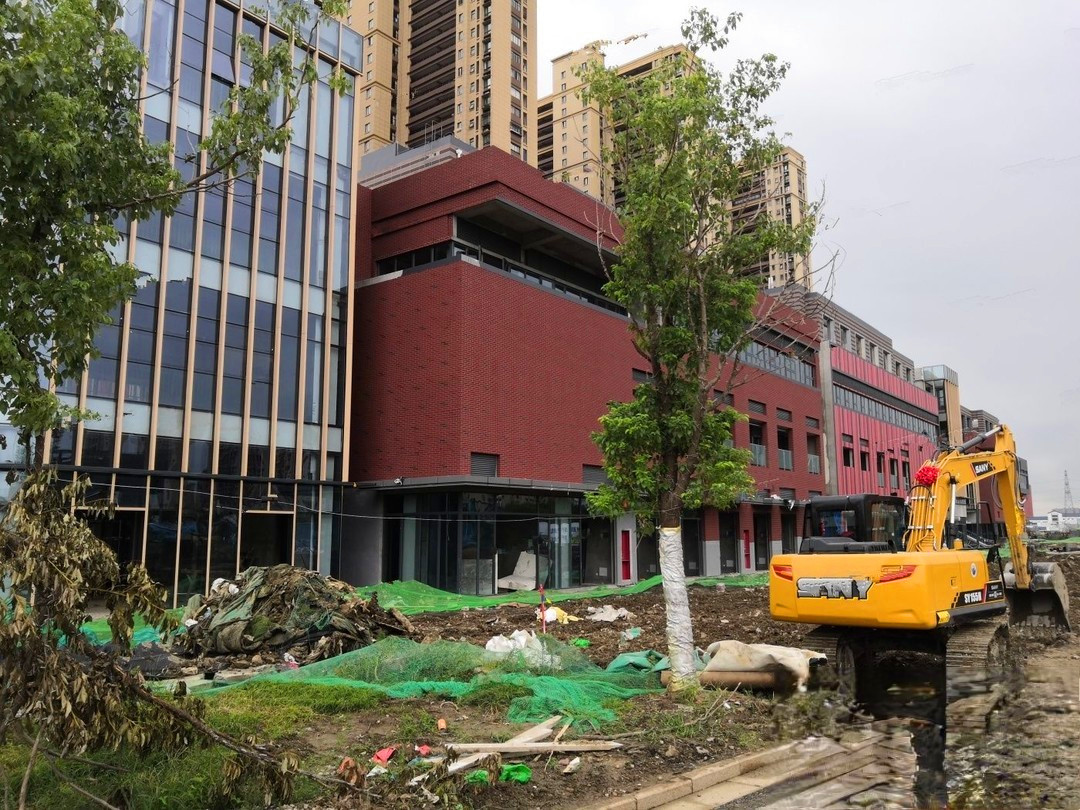 新城吾悦邻里广场