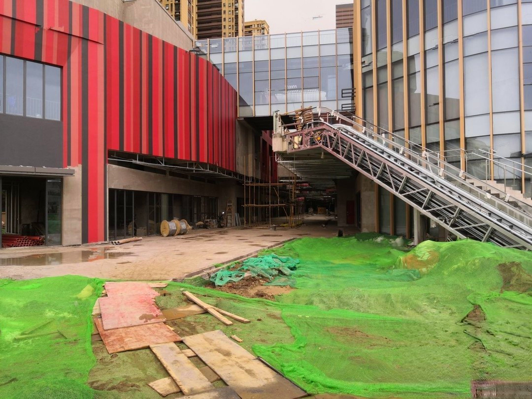 新城吾悦邻里广场