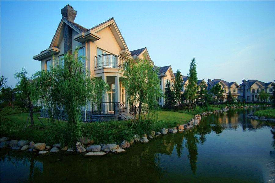 银丽高尔夫别墅