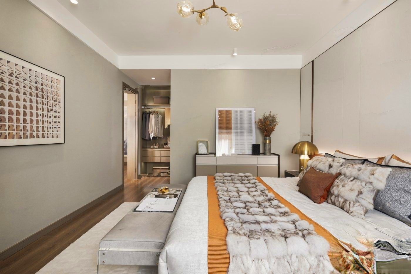 当代ΜΟΜΛ大湖上品