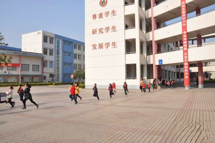 当代ΜΟΜΛ大湖上品