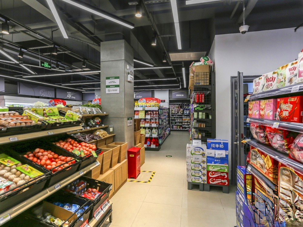 人民路8号缤纷街商铺