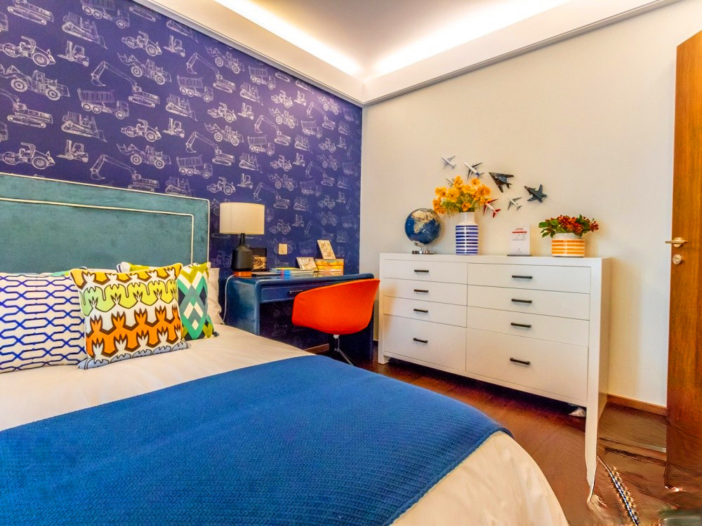 人民路8号缤纷街商铺