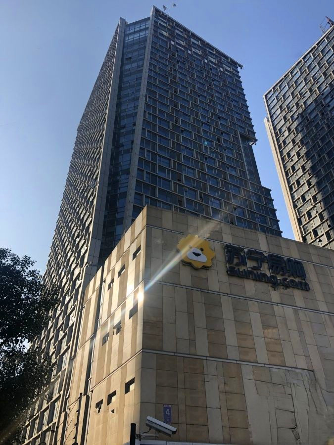 新区港龙城市商业广场