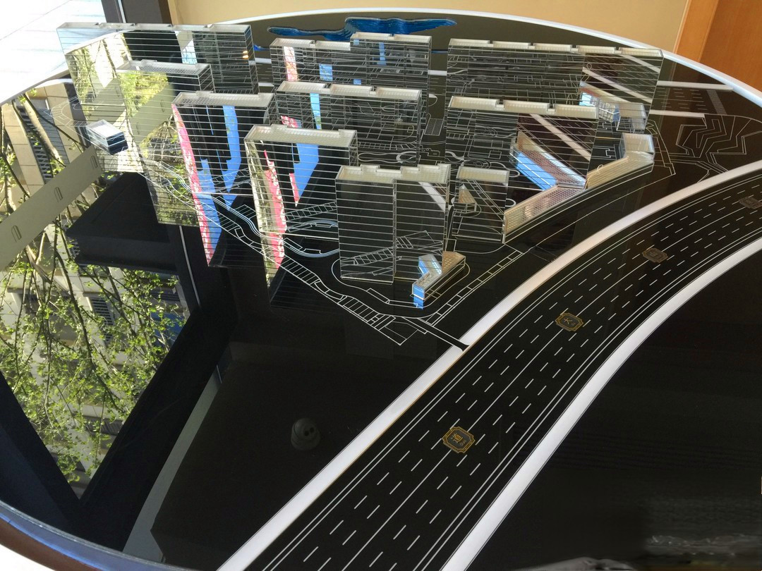 金辉悠步临湖花园