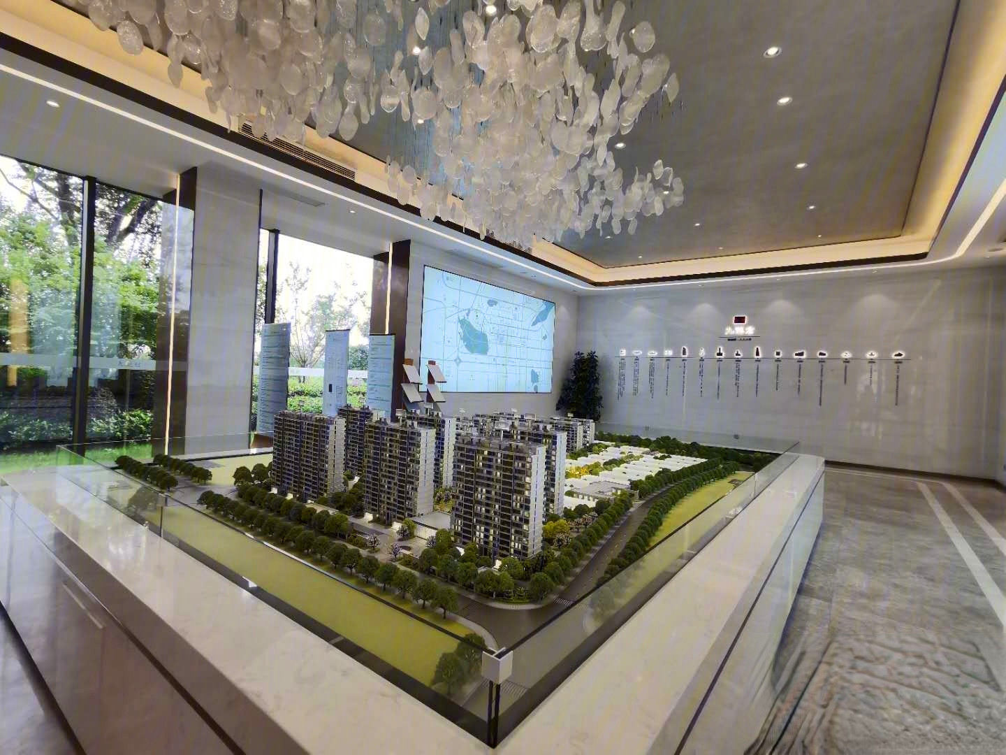 九龙仓逅湾花园